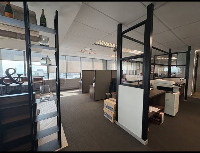 799M² OFFICE TO LET IN CAPE TOWN CITY CENTRE